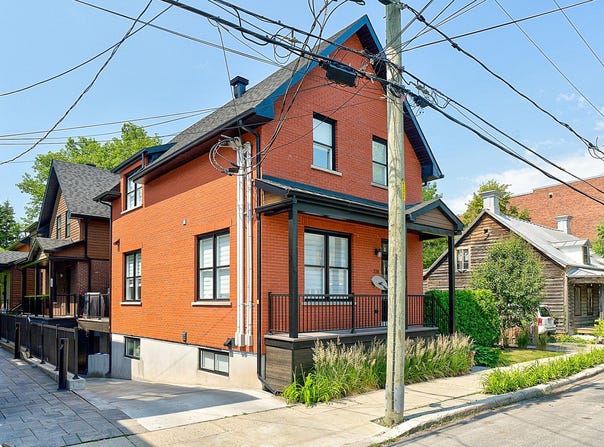 230 Rue Grant, Longueuil (Le Vieux-Longueuil), Quebec J4H 3H7