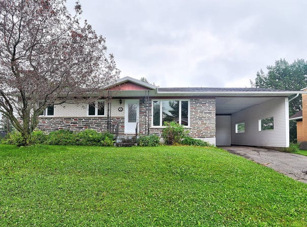 26 Rue Monseigneur-Chouinard, Dosquet, QC G0S1H0, CA, Dosquet, Quebec G0S1H0