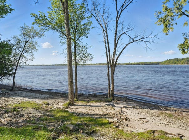 3 Ch. Cottage, LIsle-aux-Allumettes, QC J0X1M0, CA, L'Isle-aux-Allumettes, Quebec J0X1M0