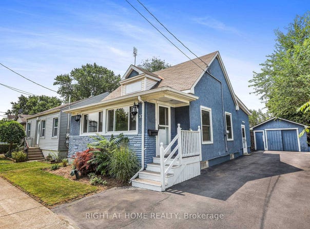 37 Cosby Avenue, St. Catharines, Ontario L2M5R5
