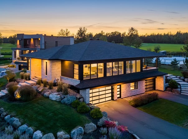 400 Rue du Quatuor, Sherbrooke (Brompton/Rock Forest/Saint-Élie/Deauvi, Quebec J1N 3Z4