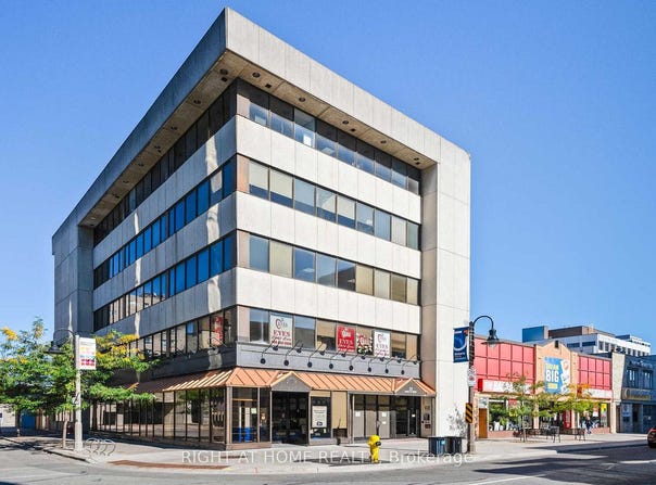 101 - 101 - 22 King Street W, Oshawa, Ontario L1H1A3