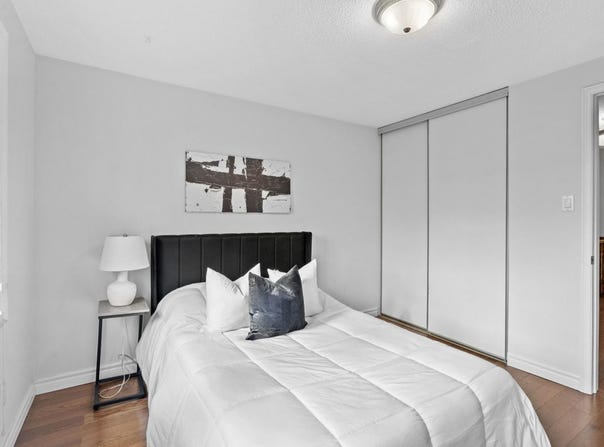 24 Juniper Crescent, Markham, Ontario L3R3Z7