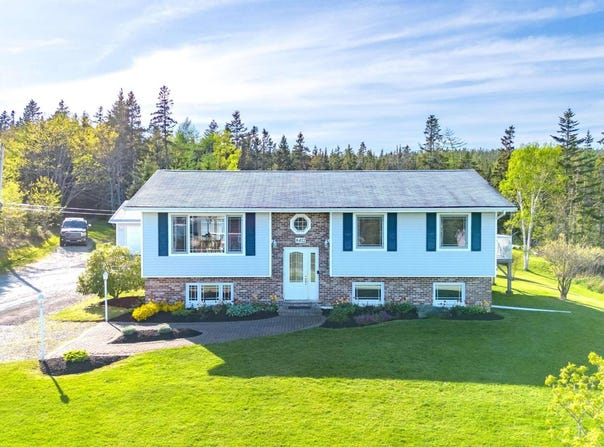 8472 West Bay Road, Sampsonville, Nova Scotia B0E3B0