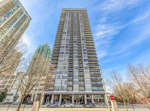 802 - 223 Webb Drive, Mississauga, Ontario L5B0E8