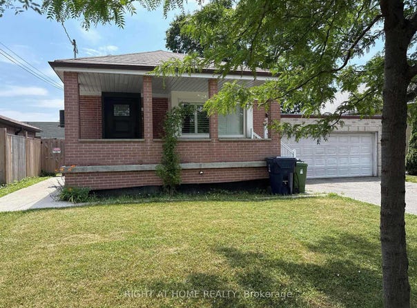 69 Whitley Avenue, Toronto, Ontario M3K1A1