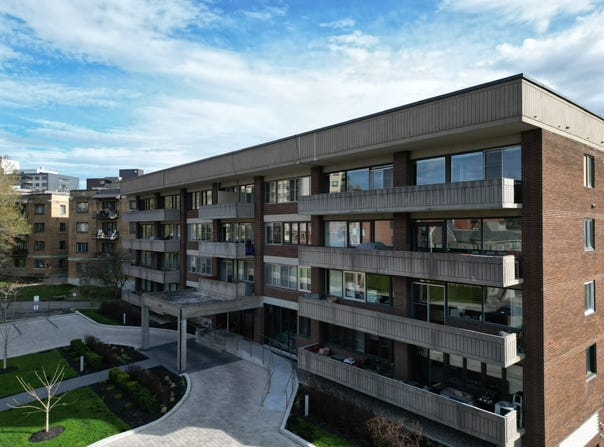 4660 Av. Bonavista 701, Côte-des-Neiges/Notre-Dame-de-Grâce (Montréal), Quebec H3W2C5