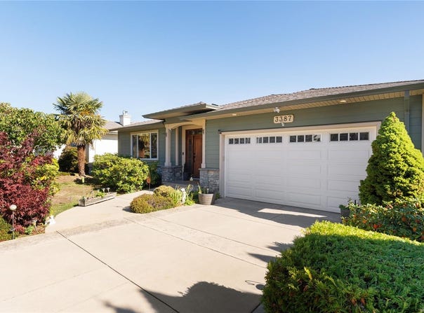 3387 Haida Dr, Colwood, British Columbia V9C 3V9