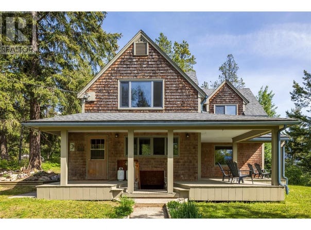 1615 Campbell Road, Golden, British Columbia V0A1H7