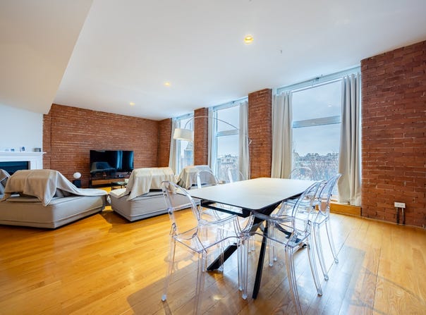 294 Rue St-Paul O., Ville-Marie, QC H2Y2A3, CA, Ville-Marie, Quebec H2Y2A3