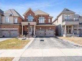 669 Sweetwater Crescent, Newmarket, Ontario L3X0H6