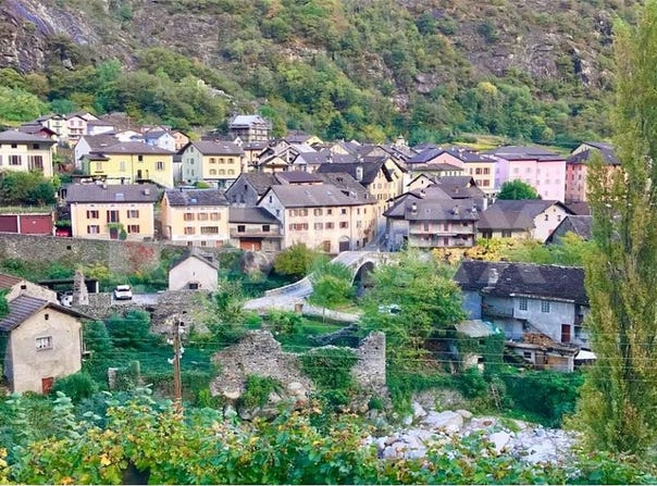 Giornico, Ticino 6745