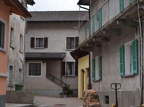 Biasca, Ticino 6710