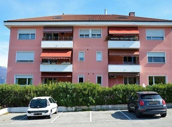 Novazzano, Ticino 6883
