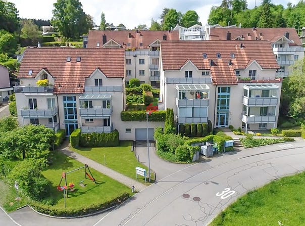 Gütschstrasse 22, Binz, Zürich (canton) 8122