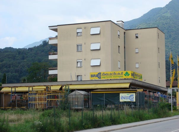 Via Locarno 50, Losone, Ticino 6616