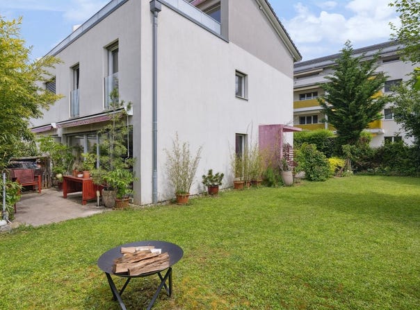 Au cœur du village de La Sarraz, La Sarraz, Vaud 1315