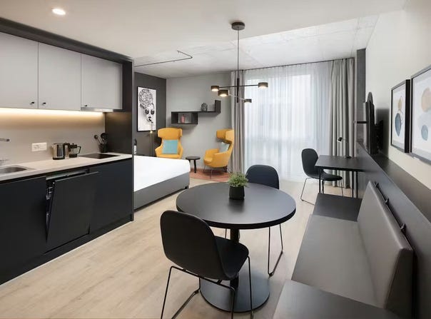 Thurgauerstrasse, Opfikon, Zürich (canton) 8152
