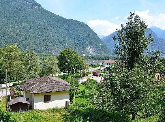Gnosca, Ticino 6525