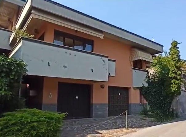 Lugano, Ticino 6900
