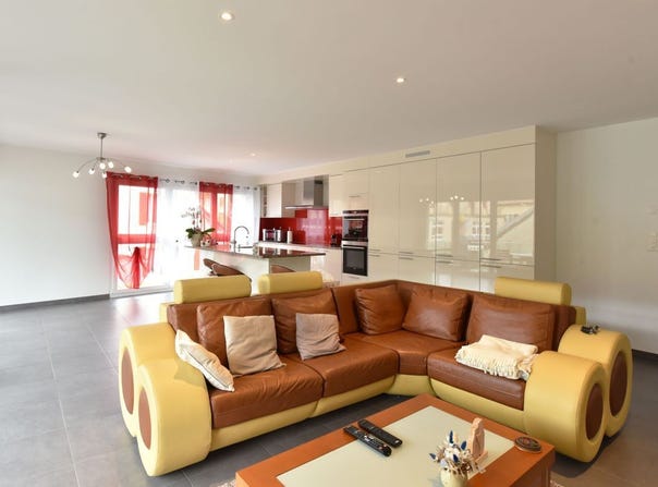 Rue Emer-de-Vattel 4a, Couvet, Neuchâtel (canton) 2108