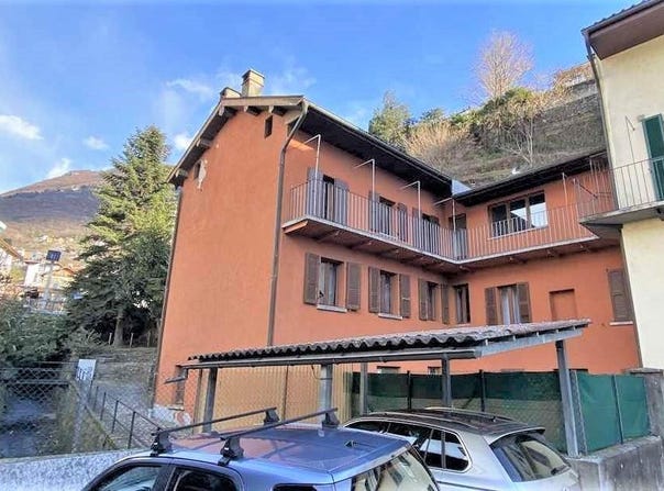 Bellinzona, Ticino 6500