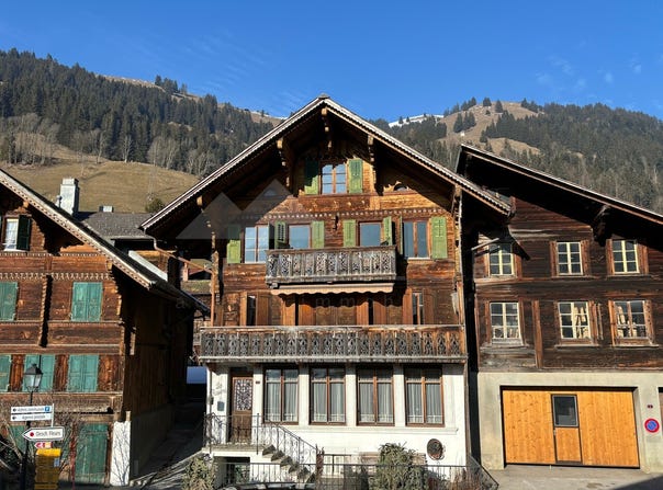 Au centre du village de Rougemont, Rougemont, Vaud 1659