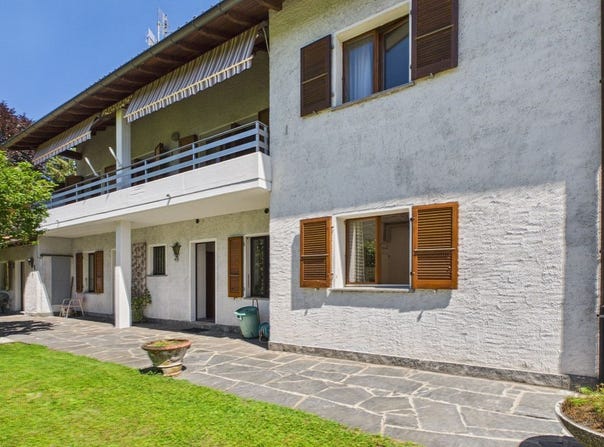Monteggio, Ticino 6998