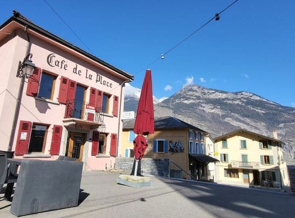 Place du Village 3, Saxon, Valais 1907
