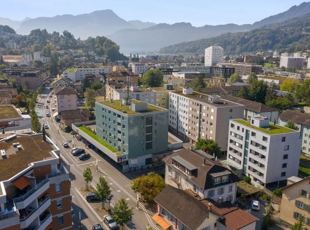 Kantons- / Schulhausstrasse, Horw, Lucerne (canton) 6048