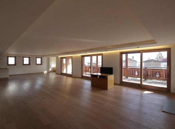 3963 Crans-Montana, Switzerland, Crans-Montana, Valais 3963