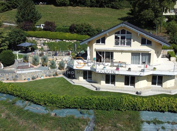 Venthône, Valais 3973