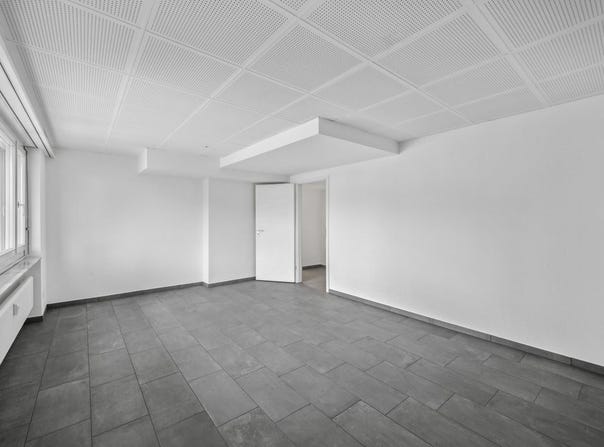 Schlossstrasse 8, Pratteln, Basel-Landschaft (canton) 4133