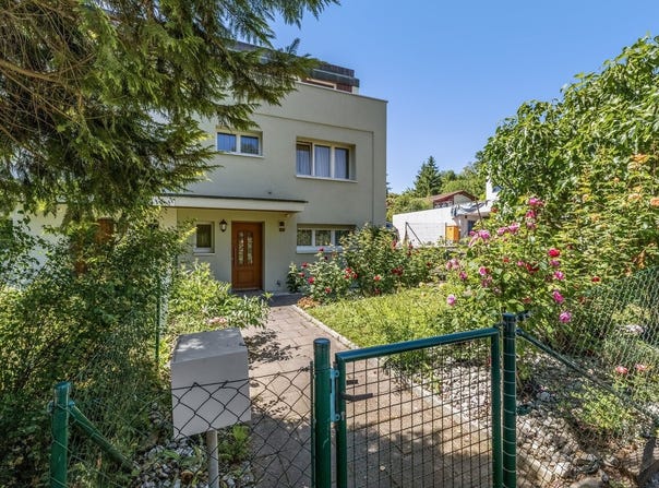 Blauenstrasse 15, Therwil, Basel-Landschaft (canton) 4106
