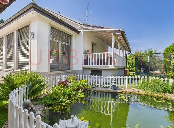 Villa, Vernier, Geneva 1214