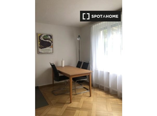 zurich, Zürich (canton) 8006