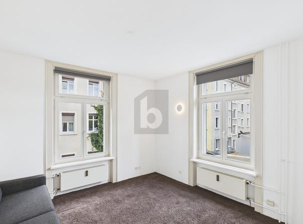 Auf Anfrage, Zürich, Zürich (canton) 8004