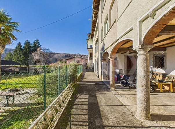Miglieglia, Ticino 6986