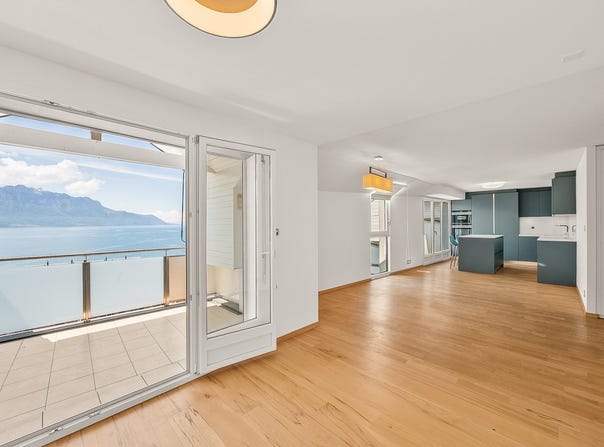 Gare 15, Montreux, Vaud 1820