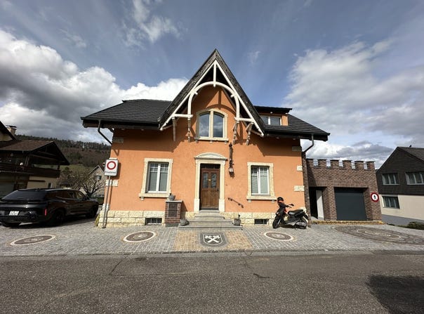 Schellocherweg 3, Zwingen, Basel-Landschaft (canton) 4222