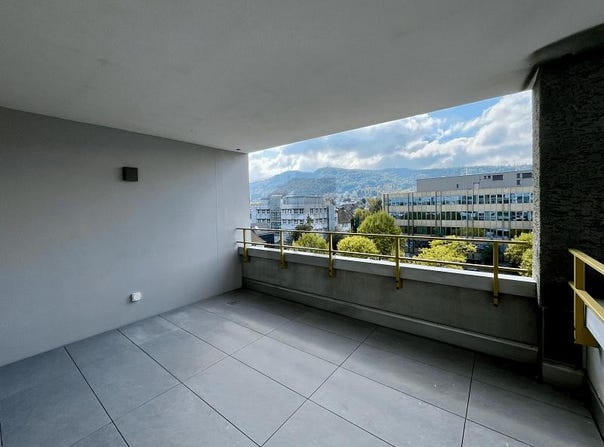 Zürich, Zürich (canton) 8047