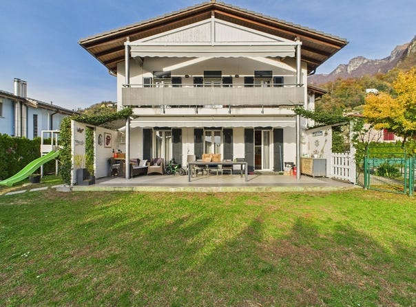 Melano, Ticino 6818