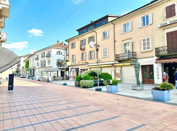 Chiasso, Ticino 6830