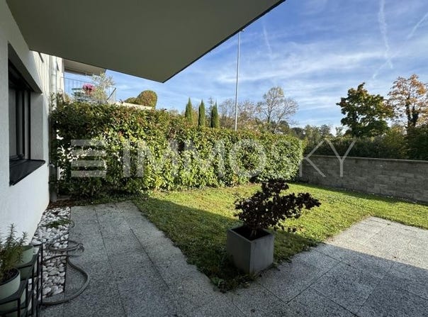 Pully, Vaud 1009