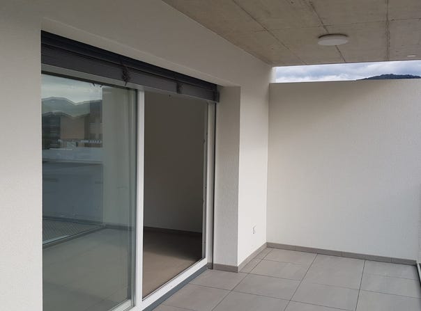 Caslano, Ticino 6987