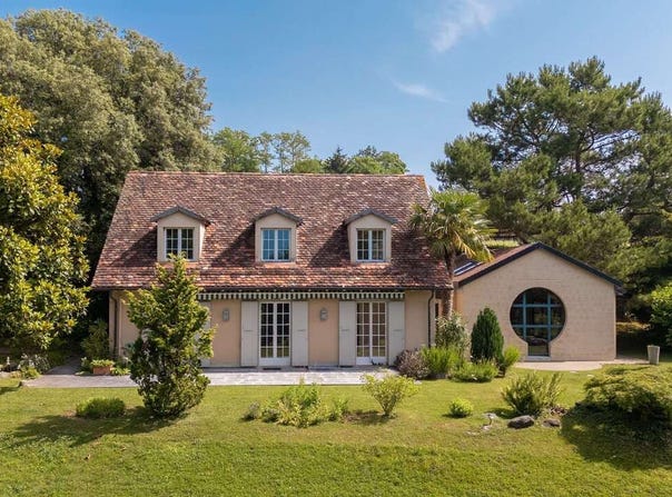 Quartier résidentiel, en bordure de vignes, Vufflens-le-Château, Vaud 1134