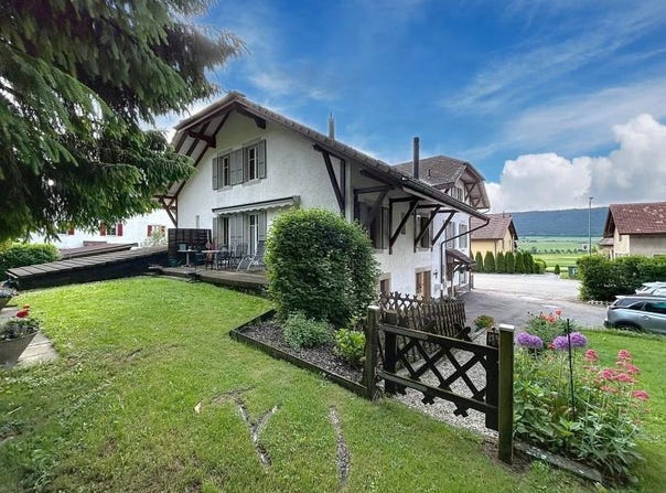 Chézard-Saint-Martin, Neuchâtel (canton) 2054