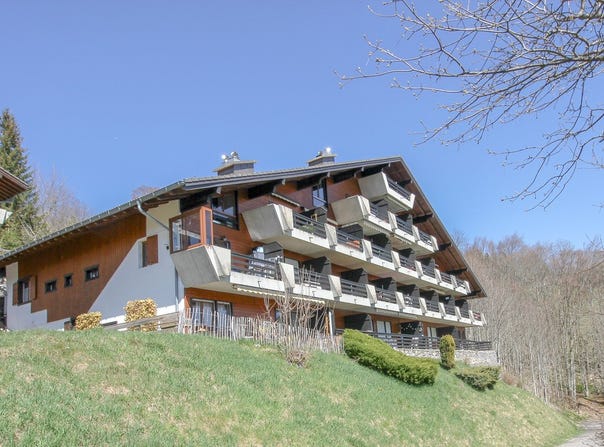 Route des Henriolettes 10, Ste-Croix, Vaud 1450