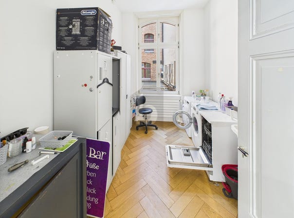Auf Anfrage, Basel, Basel-Stadt (canton) 4001