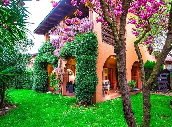 Caslano, Ticino 6987